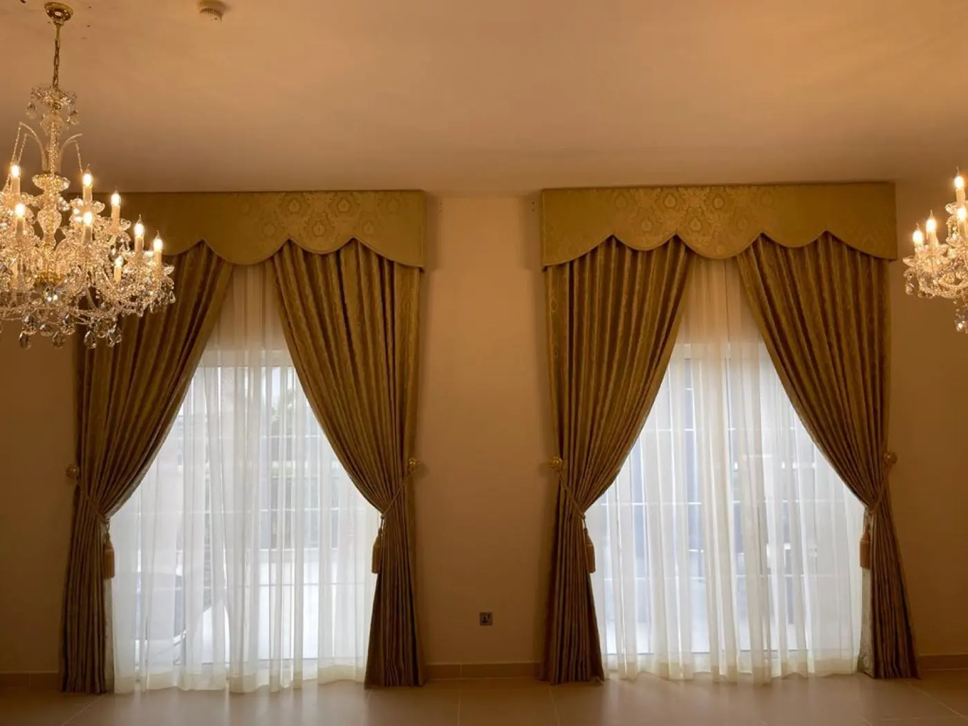 Floor-to-ceiling blackout curtains fitted in a Sharjah villa bedroom