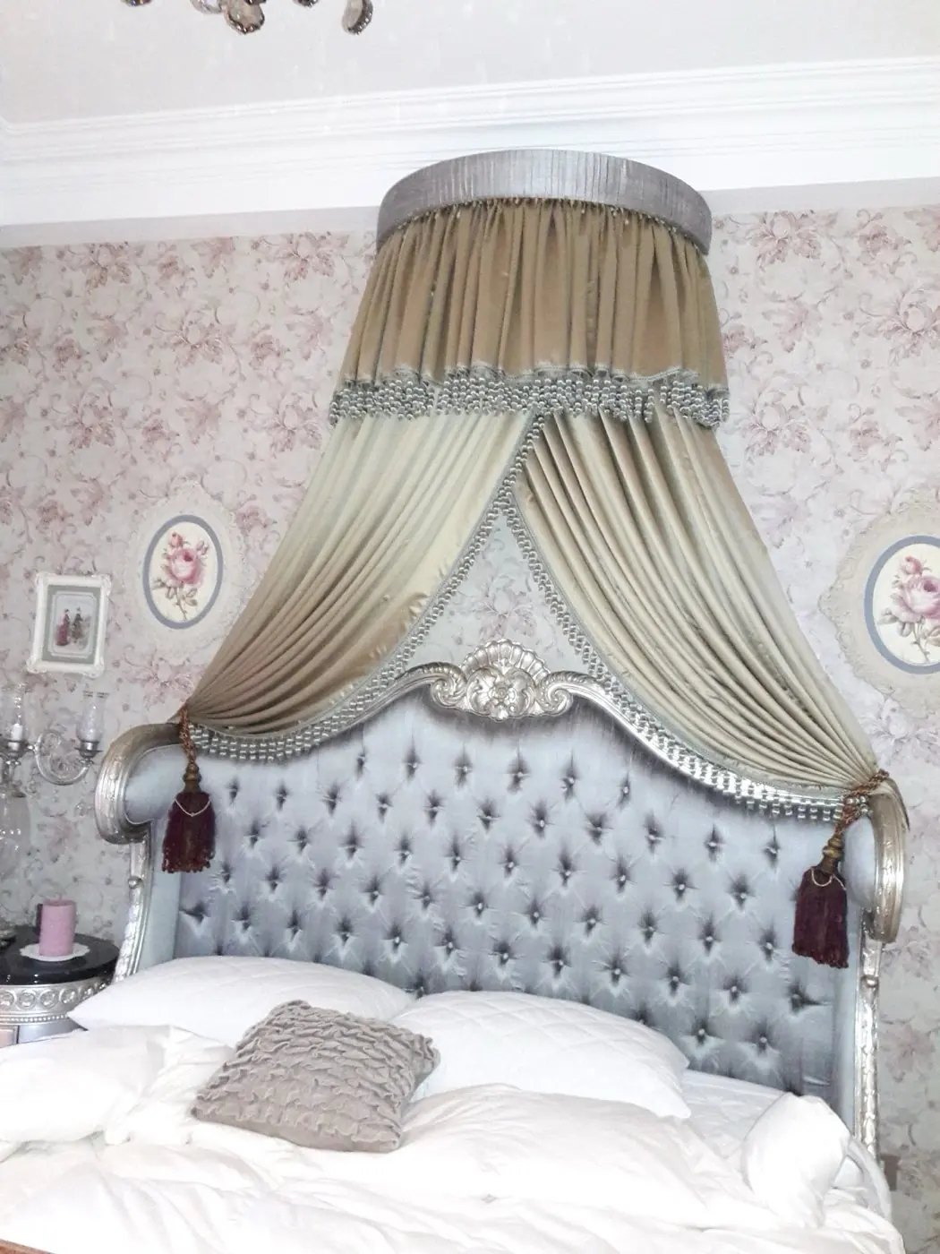Customized majlis, sofa and bedroom furniture built and upholstered in Al Noor's Sharjah workshop — project 40